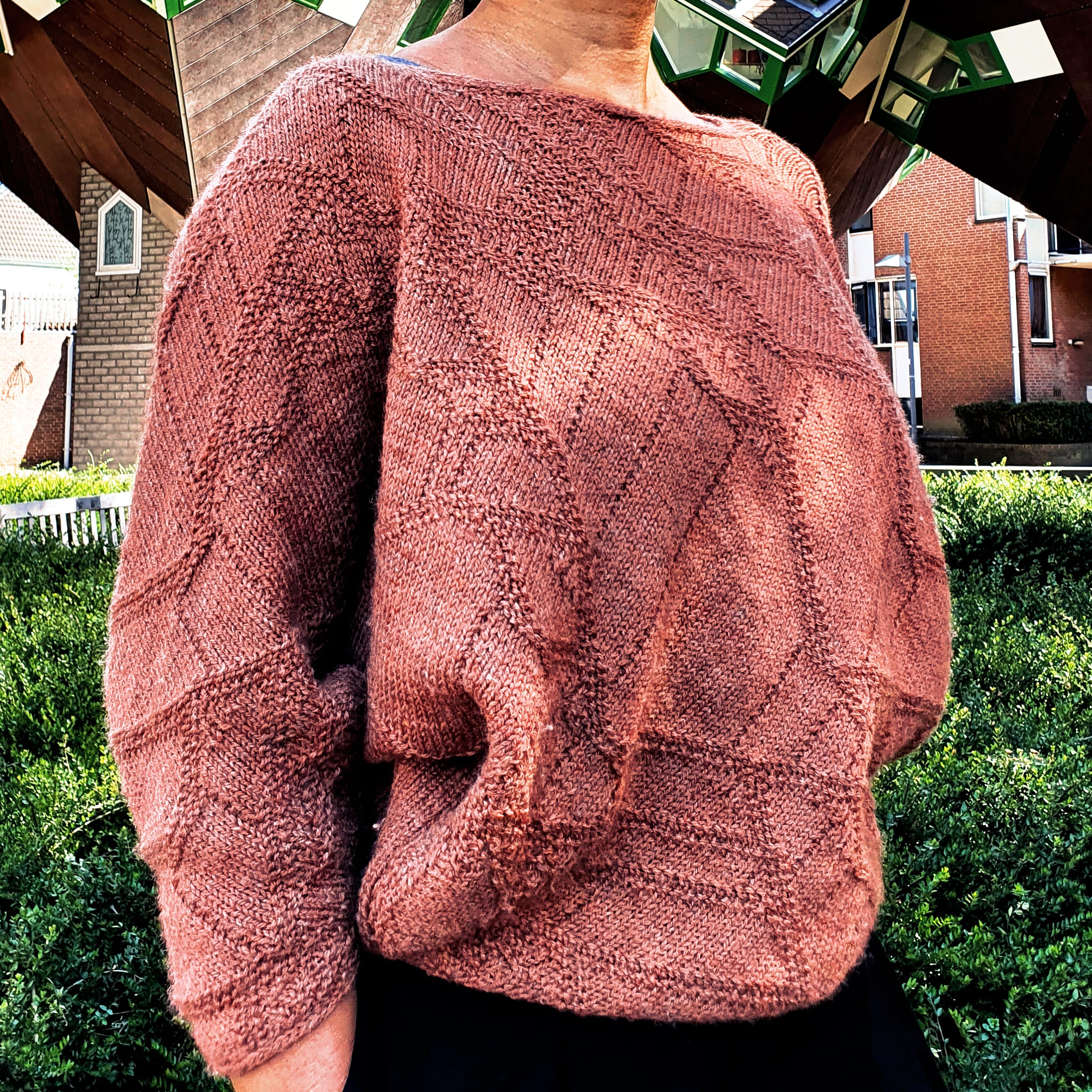 'Solitons Sweater': finished object